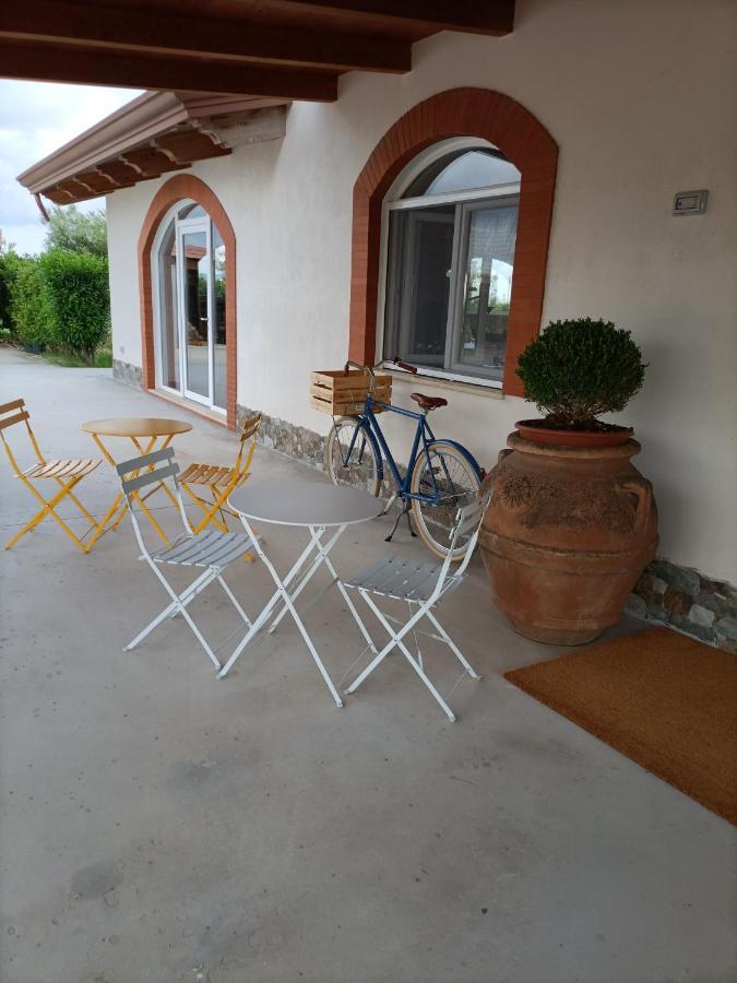 La Ricarda Dimora Di Campagna Bed and Breakfast Paestum Eksteriør billede